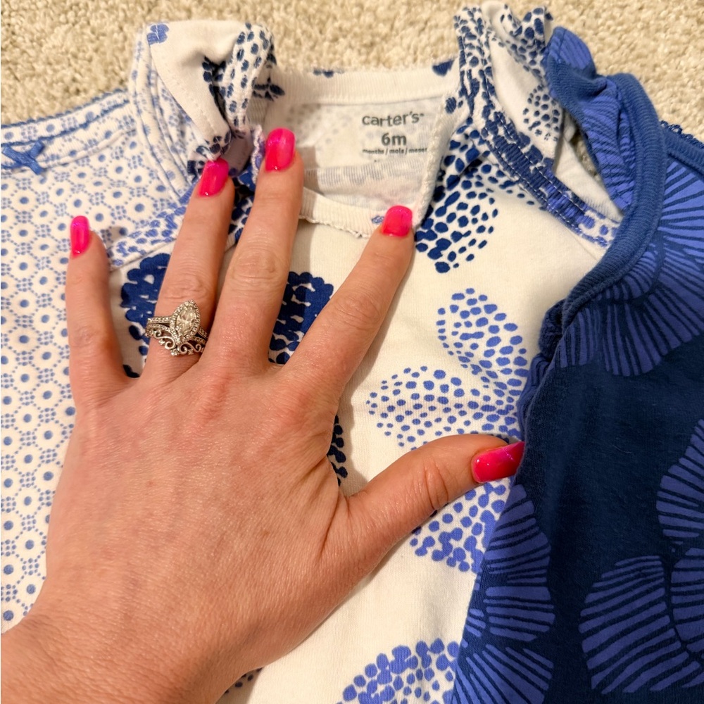 6M, 6-9M, 9M baby girl onesie bundle - Picture 8 of 10